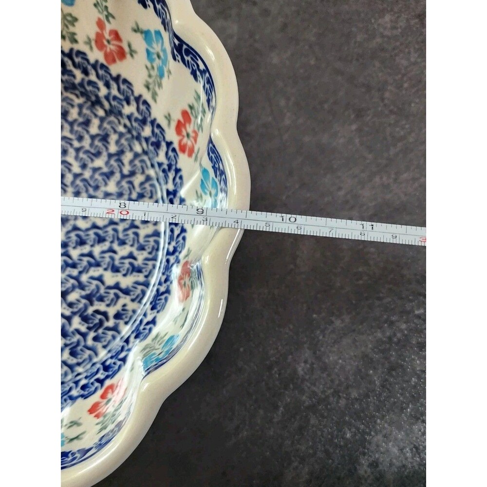 Polish Pottery Boleslawiec Hand Made Rare Scalloped Edge Large Bowl 2/200 New - Picture 7 of 12